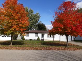 1308 Jackson Blvd, Rochester, IN 46975