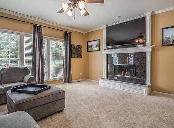 5th image of 7521 Highridge Ave