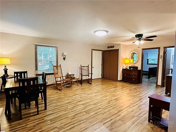 3rd image of 319 Walnut Hills Circle