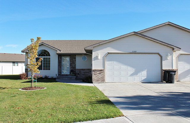 1st image of 1109 S Kingswood Cir