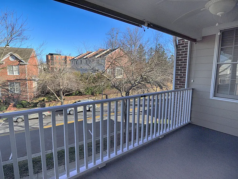 600 Copperline Dr #207 — Photo 3