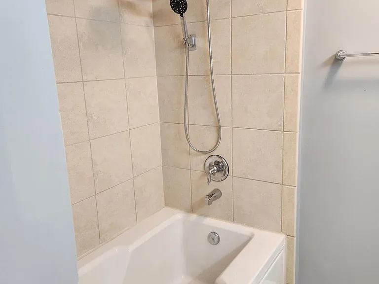 2401 Renaissance Way — Photo 16