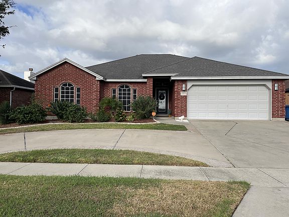 2nd image of 3209 Nacogdoches Dr