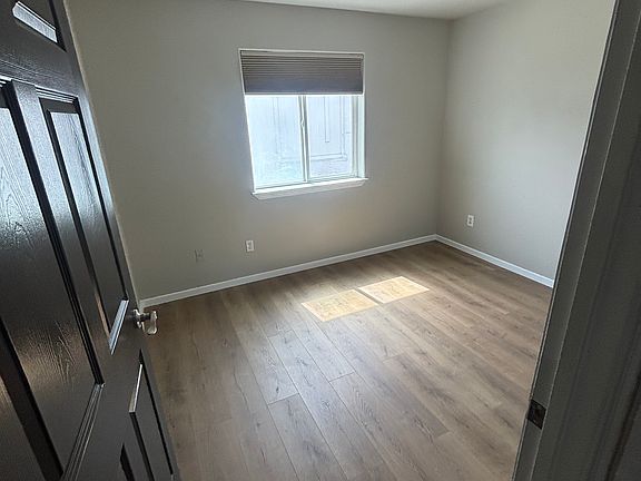 5th image of 5116 Catalonia Dr