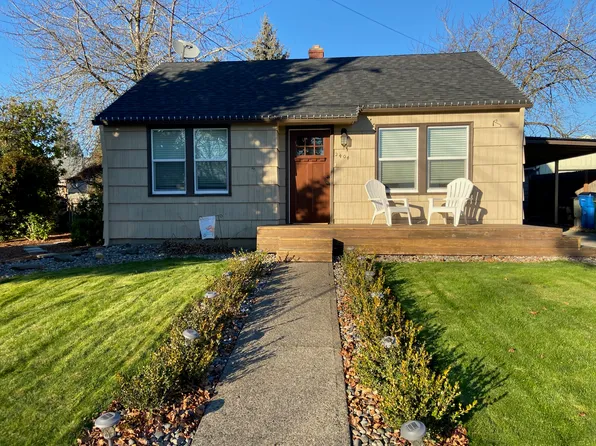 2404 E 9th St, Vancouver, WA 98661