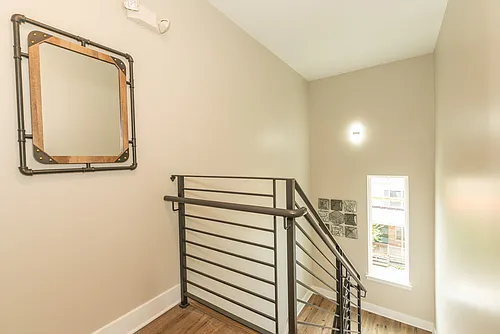 Brand New Modern Apartments Photo 1