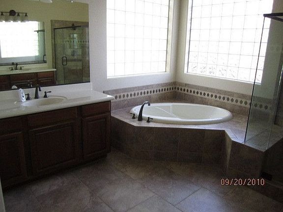 5th image of 28033 N 130th Dr