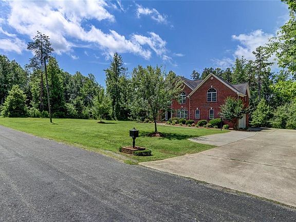 2nd image of 4502 Pine Vista Ln