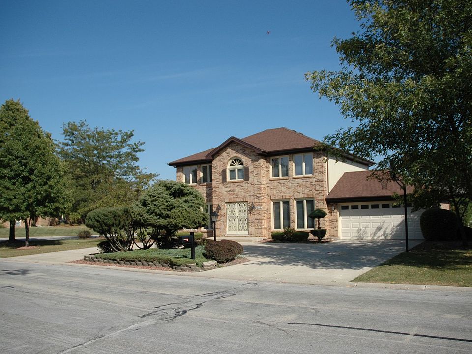 8417 Willow West Dr