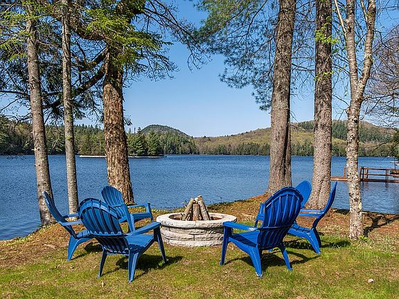 4th image of 305 State Route 28