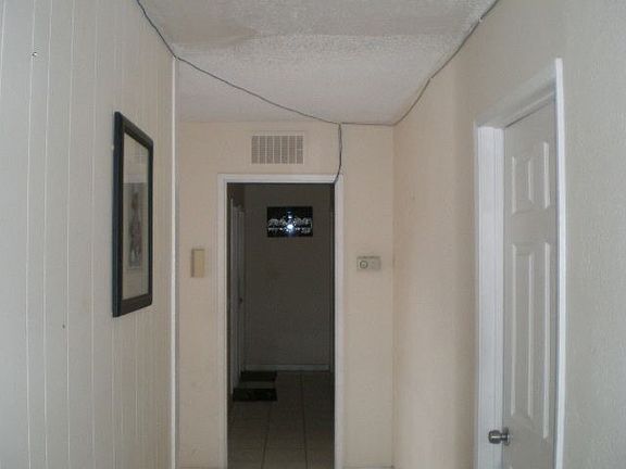 4th image of 14412 Bonnema St