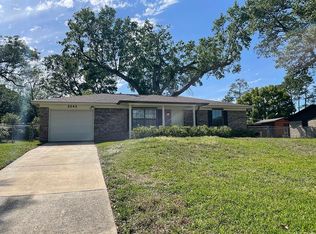 2243 Sparrow Ln, Pensacola, FL 32534