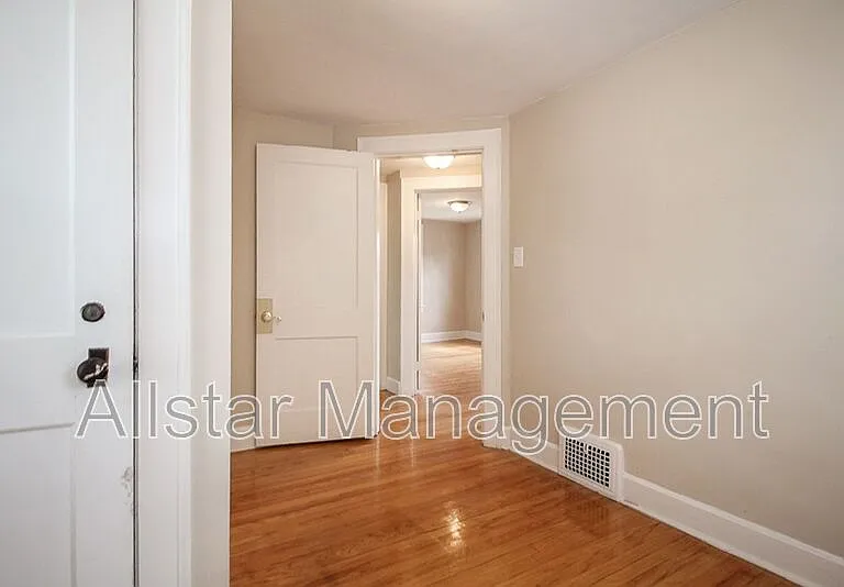 14210 Athens Ave — Photo 5