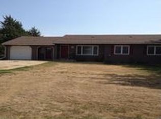 1510 S Derby Ln, Dakota Dunes, SD 57049