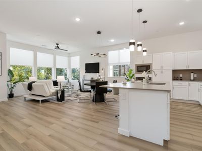 2606 Kimsey Dr #101, Dallas, TX, 75235
