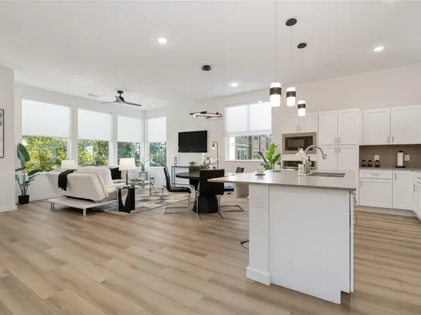 2606 Kimsey Dr #101, Dallas, TX 75235