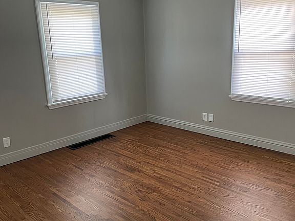 3rd image of 1238 Milton St