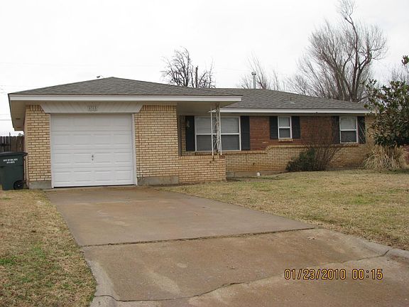 2nd image of 4365 Woodedge Dr