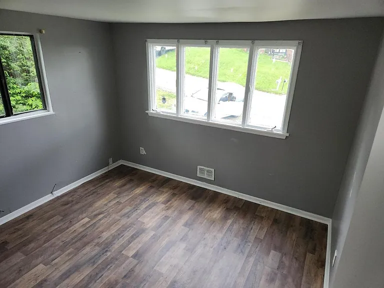 325 Palma St — Photo 11