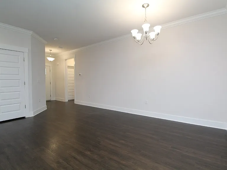 717 Brambling Ct — Photo 7