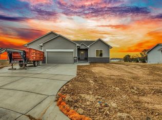4355 N Rutgers Cir, Maize, KS 67101