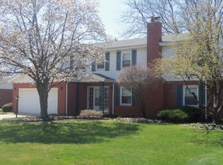 12244 S Flambeau Dr, Palos Heights, IL 60463