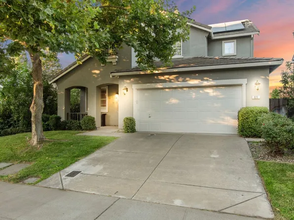826 Lighthouse Dr, West Sacramento, CA 95605