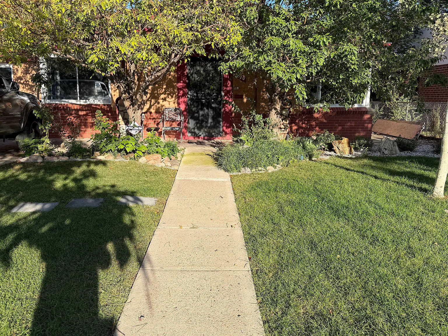 3 bed, 1300 sqft, $2,800 — Photo 1