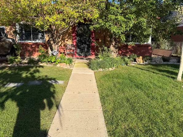 2610 Pontiac St, Denver, CO 80207