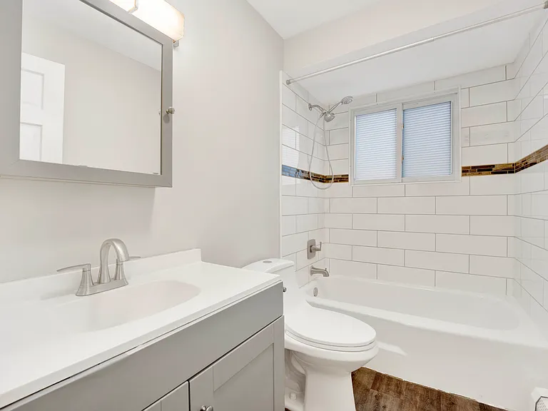 10339 McVicker Ave #1E — Photo 7