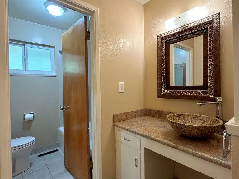 275 Cold Springs Rd — Photo 12