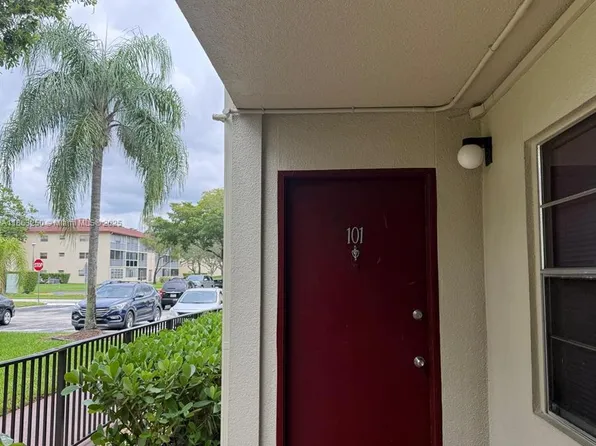 150 SW 134th Way APT 101R, Pembroke Pines, FL 33027