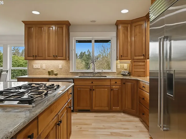 8145 SW 57th Ave — Photo 11