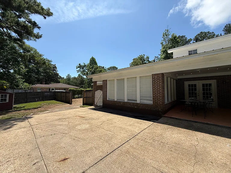 3512 Shadowwood Ct — Photo 39
