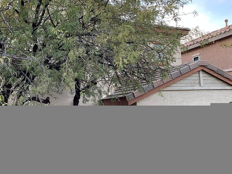 1st image of 14032 W Country Gables Dr