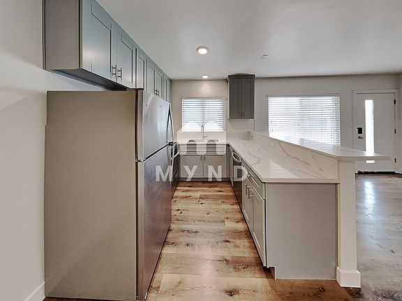 3rd image of 4178 32nd St APT 6