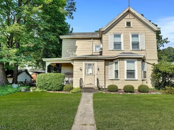 510 Goffle Rd, Hawthorne Boro, NJ 07506