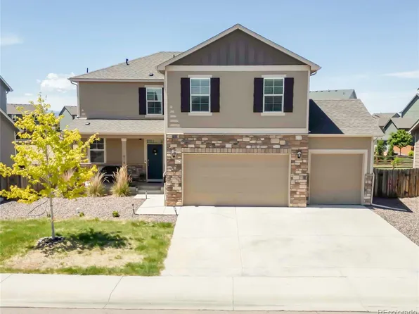 914 Charlton Drive, Windsor, CO 80550
