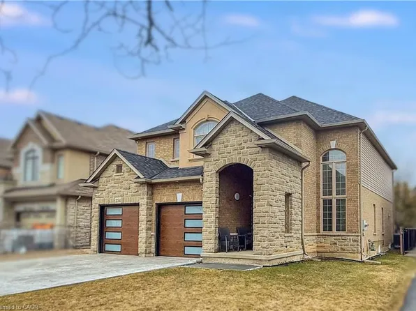 254 Rymal Rd W, Hamilton, ON L9B 1B8