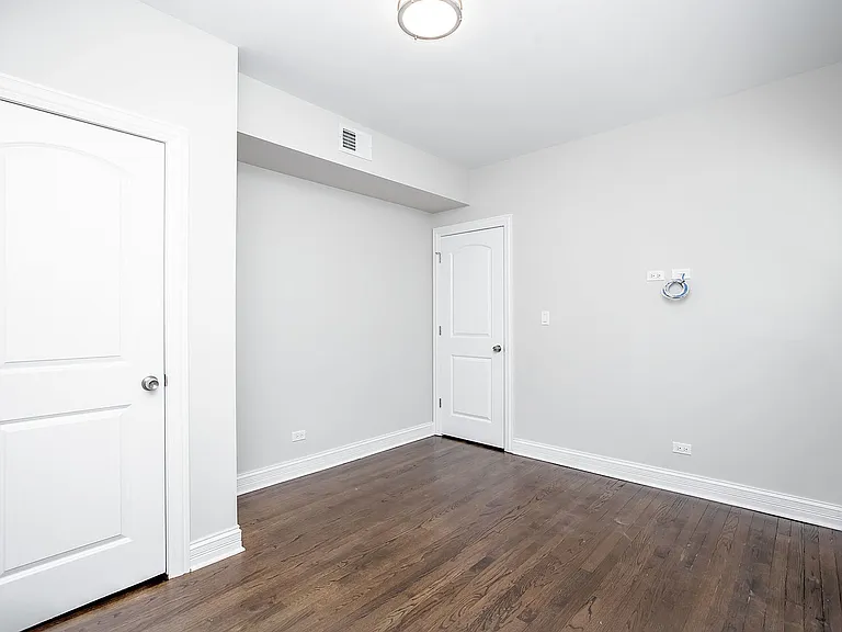 2648 W Lunt Ave #3 — Photo 13