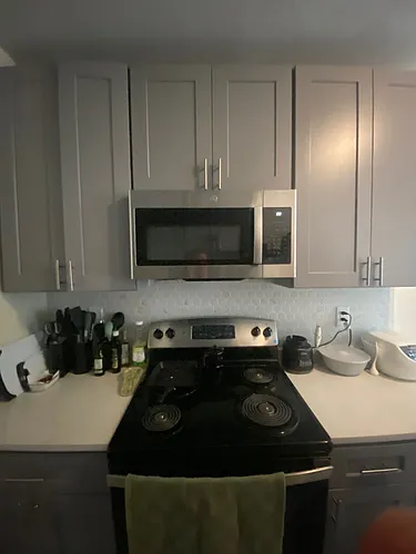 822 Huntington Ave Photo 1