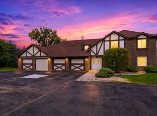 15706 Orlan Brook Dr Unit 165, Orland Park, IL 60462