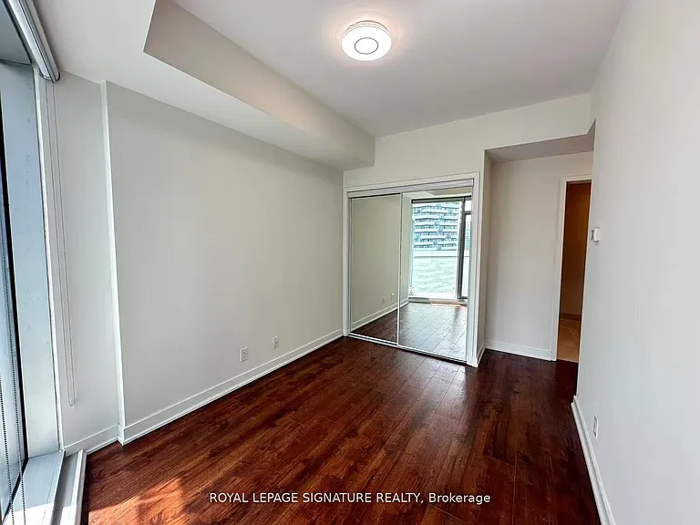 14 York St #2401 — Photo 5