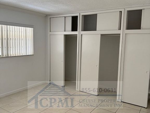 5th image of 500 S Crescent Dr APT 209