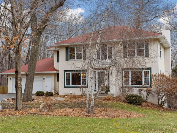 203 E Golden Lake Cir, Circle Pines, MN 55014
