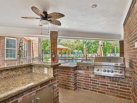 5th image of 1111 Valley Commons Dr