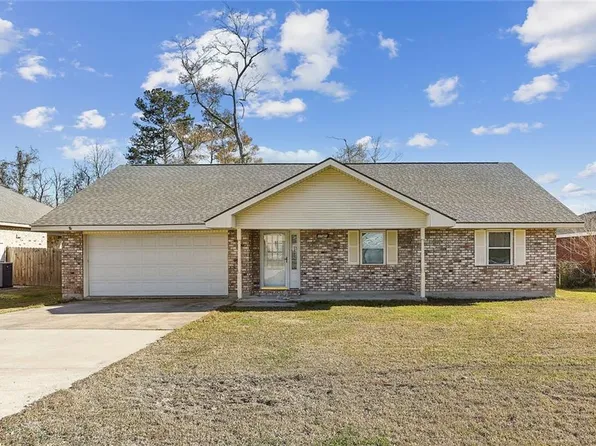1741 Mill Garden Dr, Ponchatoula, LA 70454