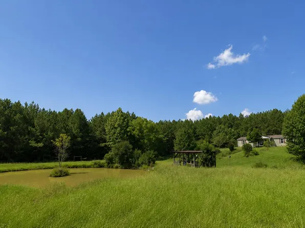 1360 N Bucks Pocket Rd SE, Old Fort, TN 37362