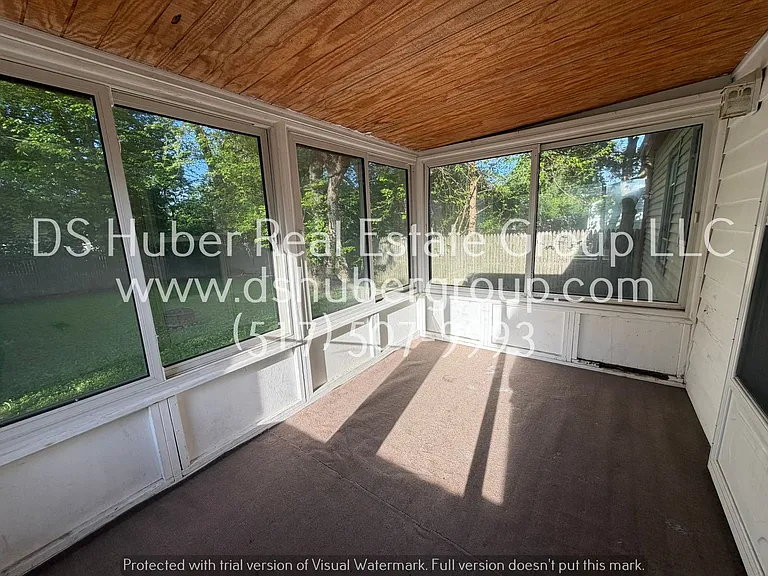 2823 Hillcrest St — Photo 10
