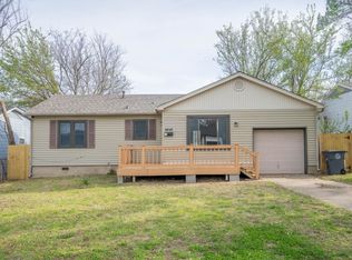 6848 E King Pl, Tulsa, OK 74115